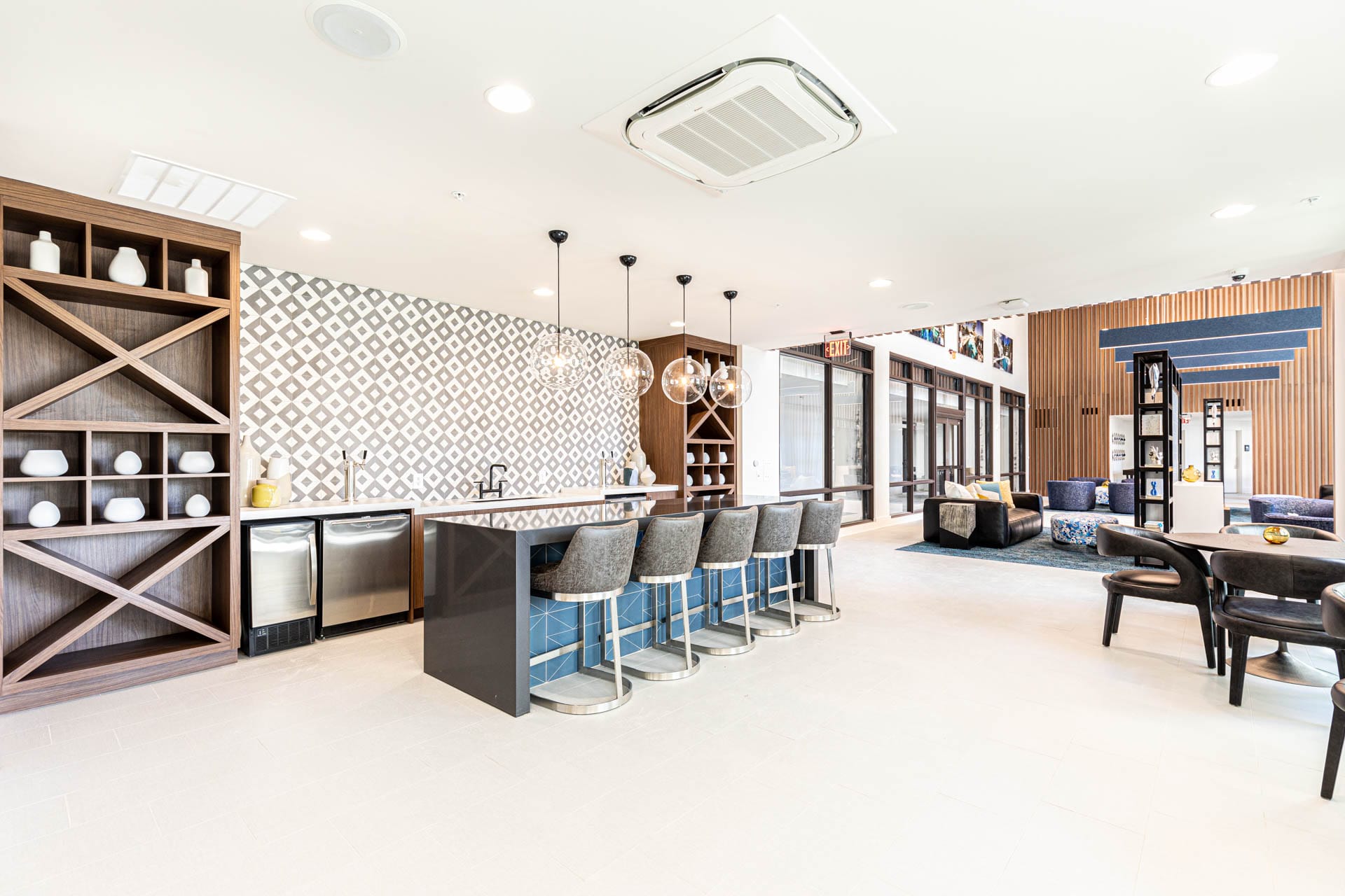 Cortland_Westshore_Clubhouse_Bedrosians_Tile